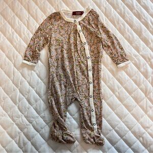 Milkbarn one piece footies floral print button up baby girl size 3-6 months